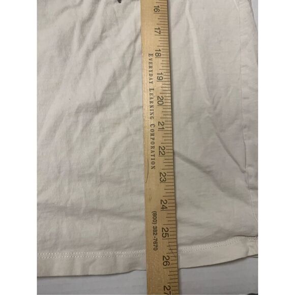 Retro Style Graphic T-shirt - Picture 3 of 3